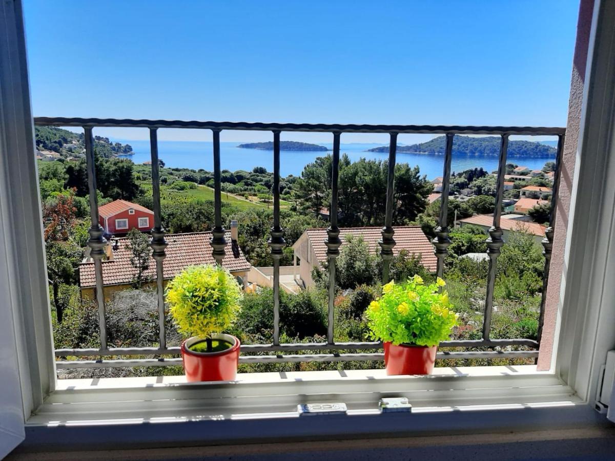 Anita Prizba Apartment Bagian luar foto