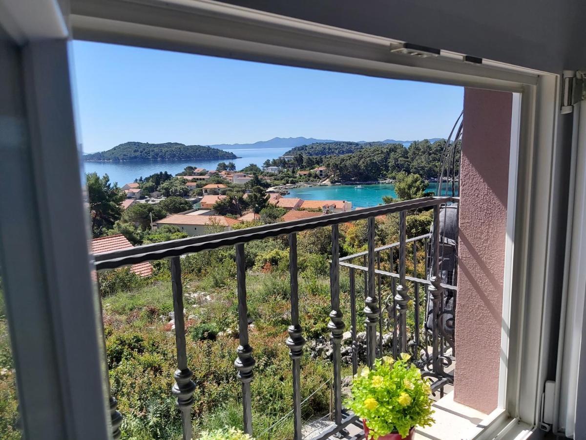 Anita Prizba Apartment Bagian luar foto