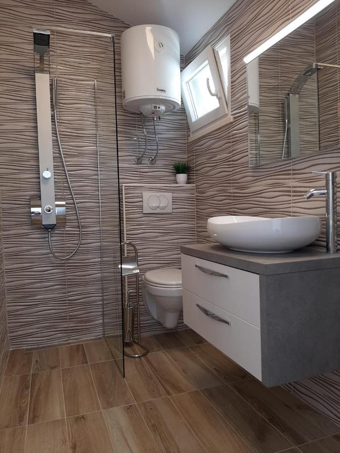 Anita Prizba Apartment Bagian luar foto
